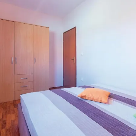 Σπίτι διακοπών 2 Bedroom Amazing In Betiga Barbariga