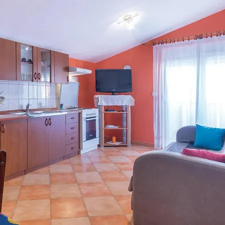 2 Bedroom Amazing In Betiga Σπίτι διακοπών